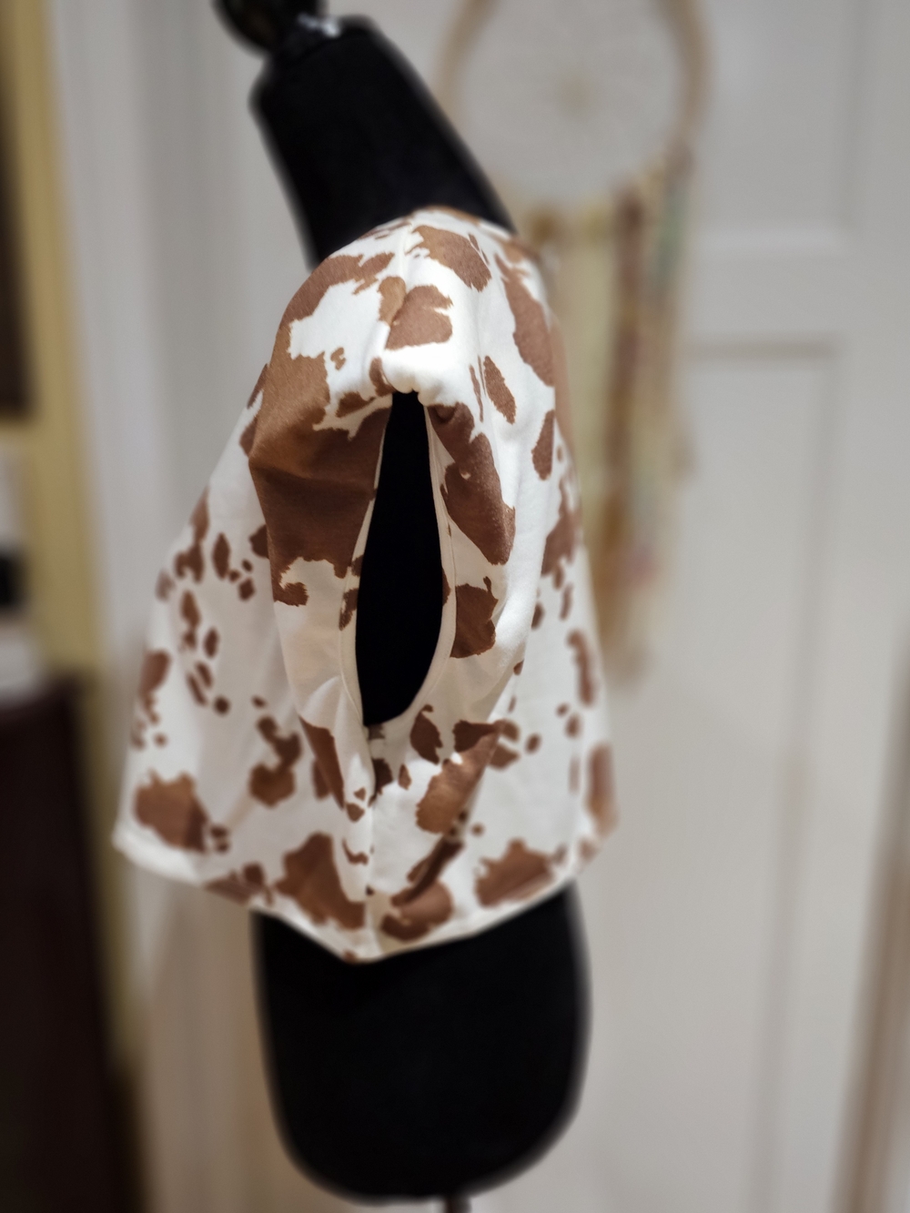 Peach Love California White and Brown Cow Print Cropped Top, Made In USA - Picture 2 of 7